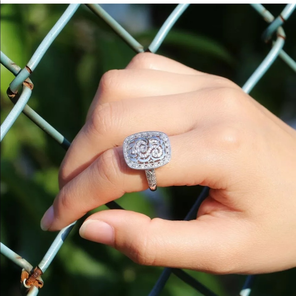 New Vintage 925 Silver White Sapphire Ring - Picture 4 of 5